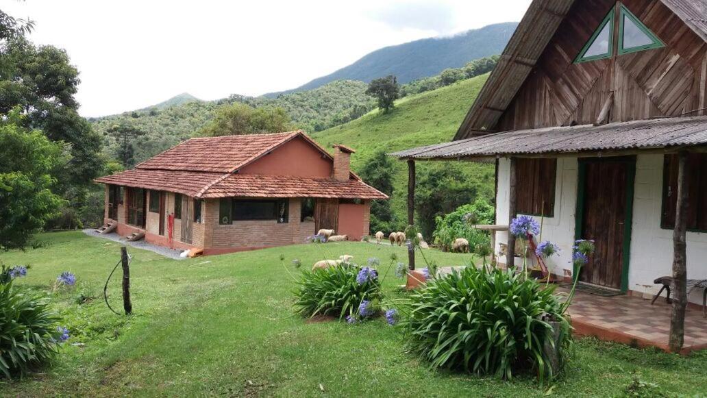 Delirius Hospedagem Itamonte Rom bilde